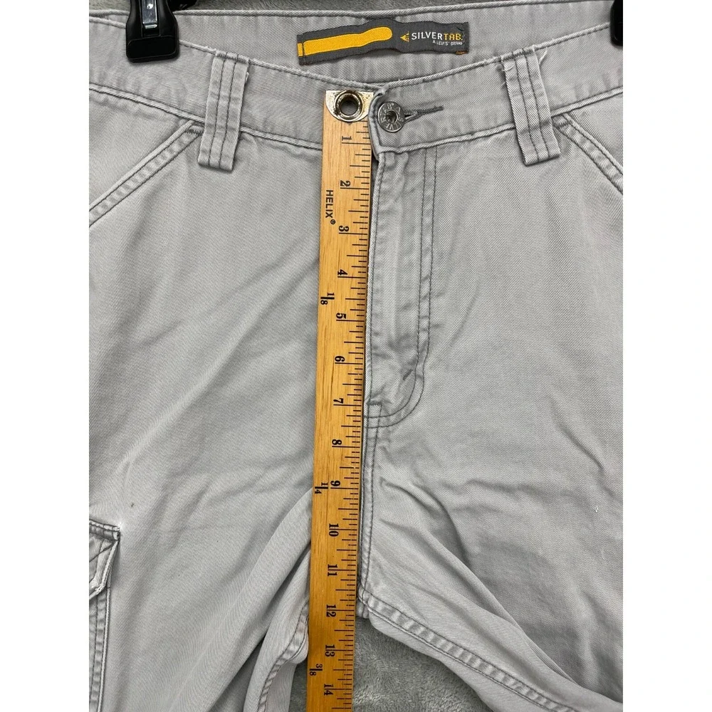 VTG‎ Levi's Silver Tab Men's Cargo Shorts 32 Gray Multi Pocket Cotton Y2K
